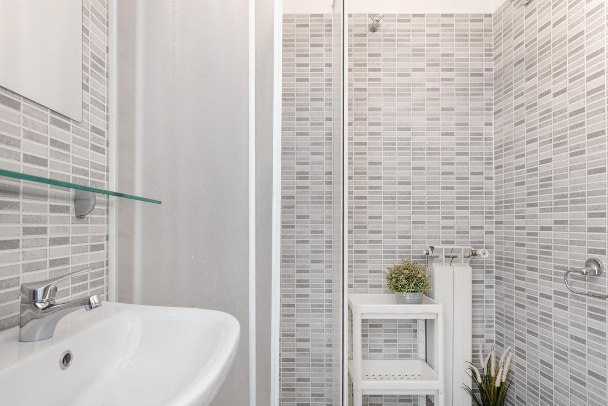 Central Little Basic Apartment Рим Екстер'єр фото